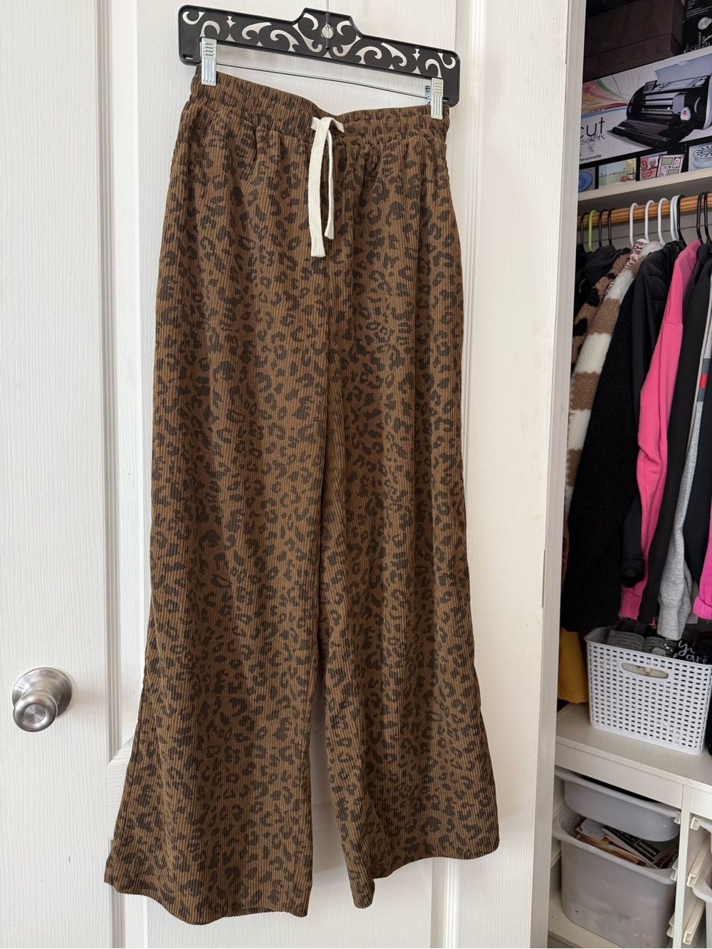 🐆 Dazy Leopard Print Wide Leg Corduroy Lounge Pants Size Large